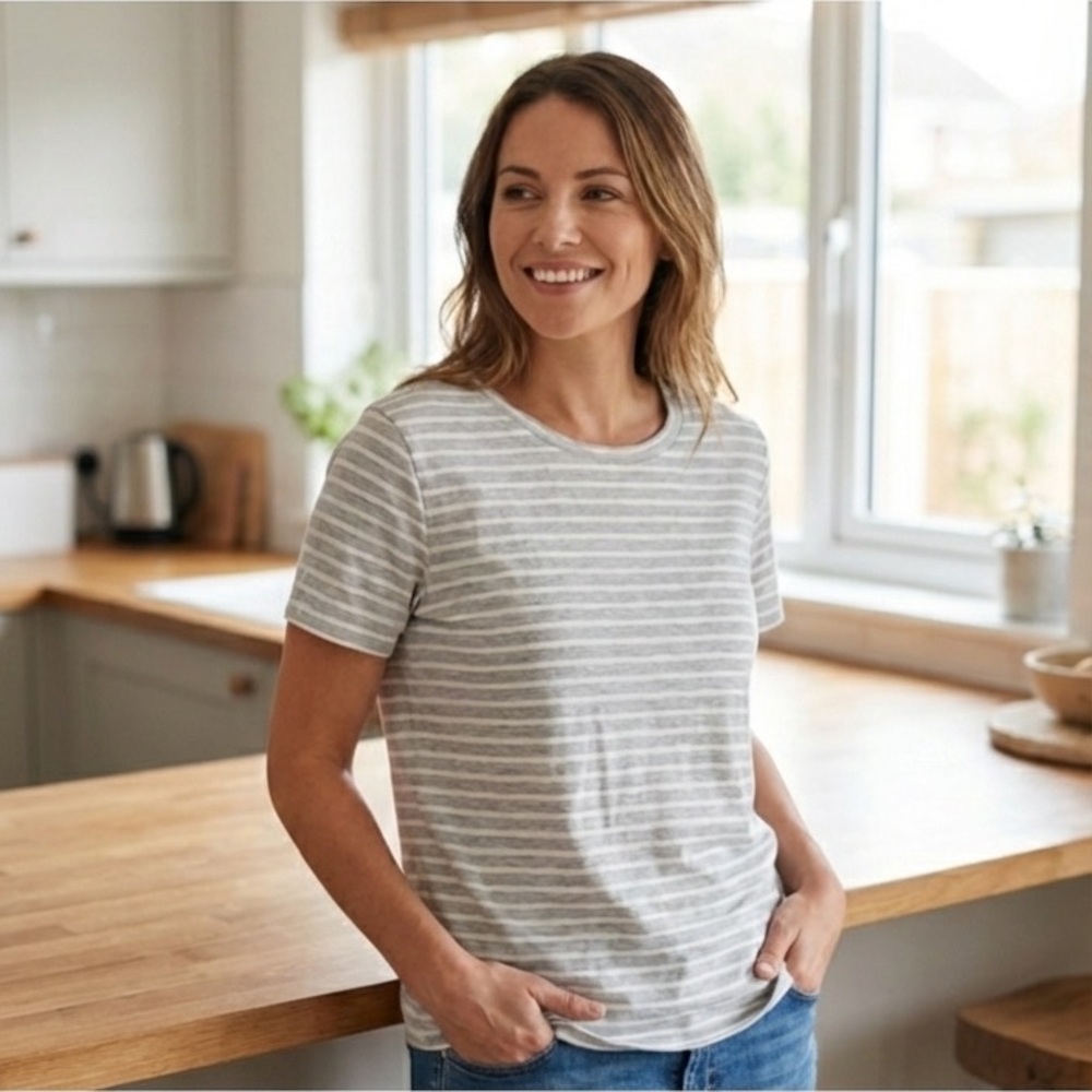 3/$30 - SIMONS MIIYU Gray and White Striped Women's Tee